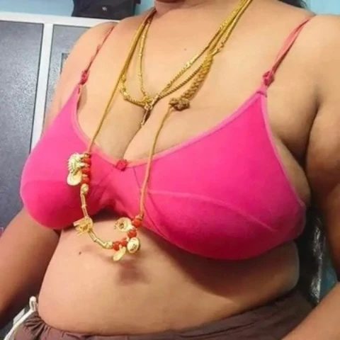 Tamilanttisex - Tamil aunty boobs | xHamster